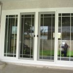 Retro 4 Panel French w-queen anne